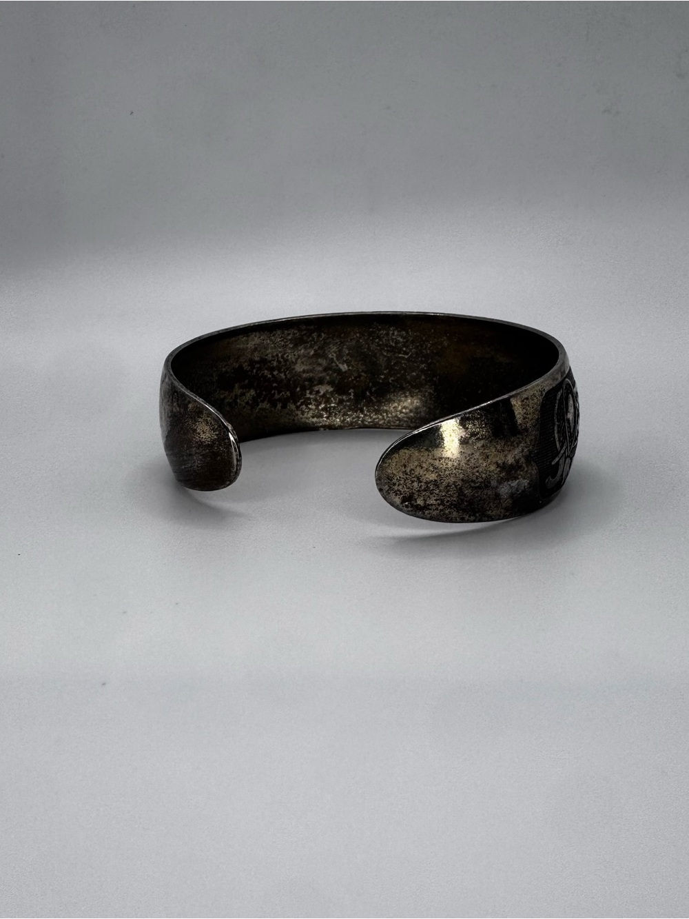 Antique Silver-Tone Elephant Cuff Bracelet - Picture 4 of 7
